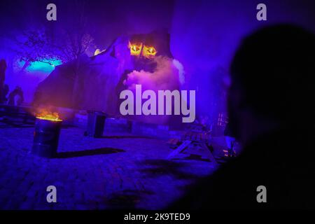 Potsdam, Germania. 29th Set, 2022. Vista interna all'evento Horror Nights 2022 al Filmpark Babelsberg. Credit: Gerald Matzka/dpa/Alamy Live News Foto Stock