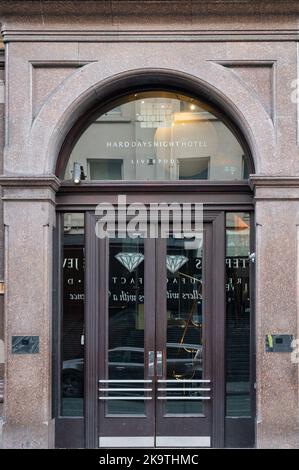 Liverpool, Regno Unito - 7 settembre 2022: L'ingresso all'Hard Days Night Hotel di Liverpool. Foto Stock