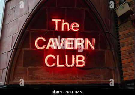 Liverpool, Regno Unito - 7 settembre 2022: L'indicazione per il Cavern Pub a Liverpool. Foto Stock