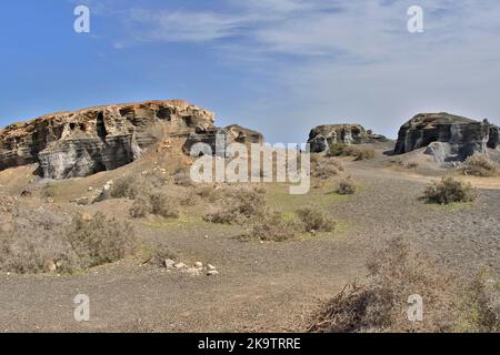 Paesaggio roccioso intorno al vulcano Montana de Guenia, Città stratificata, Lanzarote, Isole Canarie, Spagna Foto Stock