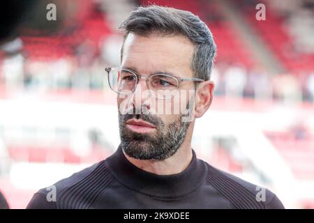 EINDHOVEN, PAESI BASSI - 30 OTTOBRE: Allenatore capo Ruud van Nistelrooy del PSV Eindhoven durante la partita olandese di Eredivie tra PSV Eindhoven e NEC Nijmegen a Philips Stadion il 30 ottobre 2022 a Eindhoven, Paesi Bassi (Foto di Broer van den Boom/Orange Pictures) Foto Stock