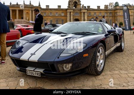 2005 Ford GT ‘GT05 FRD’ in mostra al Concours d’Elégance Motor Show tenutosi a Blenheim Palace il 4th settembre 2022 Foto Stock