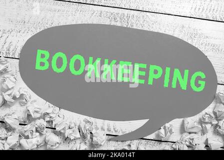 Scrittura di libri di testo. Tecnologia fotografica elettronica concettuale che genera archivi ed elaborazioni di dati notebook con messaggi importanti Foto Stock