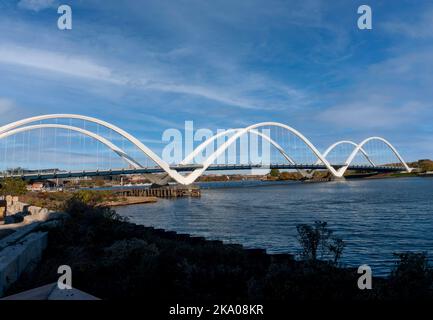 Freerick Douglass Memorial Bridge sul fiume Anacostia Foto Stock