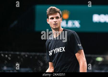Parigi, Francia. 30th Ott 2022. Hubert Hurkacz di Polonia durante il Rolex Paris Masters, ATP Masters 1000 torneo di tennis, il 30 ottobre 2022 presso l'Accor Arena di Parigi, Francia. Foto di Victor Joly/ABACAPRESS.COM Credit: Victor Joly/Alamy Live News Foto Stock