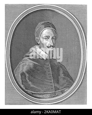 Ritratto di Papa Alessandro VII, vestito con gli abiti papali, testa adornata con un camauro. Foto Stock