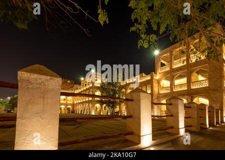 Doha, Qatar - 27 ottobre 2022: Suq di cavalli Doha Qatar vicino al suq waqif Foto Stock