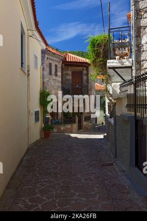 Il villaggio di montagna di Lafonas, Lesbos del Nord, Isole dell'Egeo del Nord, Grecia. Foto Stock