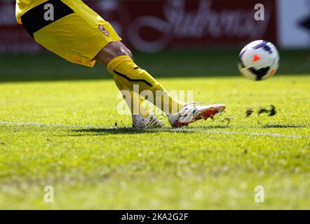 11th maggio 2014 - Barclays Premier League - Cardiff City / Chelsea - il guardiano di Cardiff David Marshall libera la palla - Foto: Paul Roberts/Pathos. Foto Stock