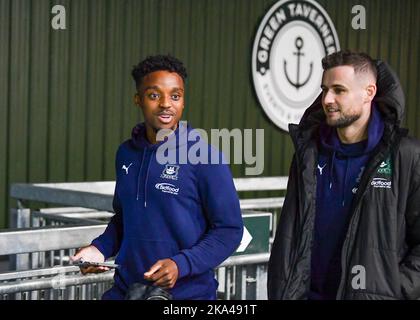 Plymouth, Regno Unito. 31st Ott 2022. Plymouth Argyle forward Niall Ennis (11) arriva durante la partita della Sky Bet League 1 Plymouth Argyle vs Exeter City a Home Park, Plymouth, Regno Unito, 31st ottobre 2022 (Photo by Stanley Kasala/News Images) a Plymouth, Regno Unito il 10/31/2022. (Foto di Stanley Kasala/News Images/Sipa USA) Credit: Sipa USA/Alamy Live News Foto Stock