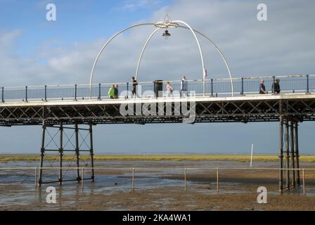 Southport Pier, Southport Beach, Merseyside, Inghilterra. Foto Stock