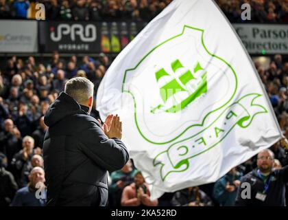 Plymouth, Regno Unito. 31st Ott 2022. Steven Schumacher, direttore di Plymouth Argyle, durante la partita della Sky Bet League 1, Plymouth Argyle vs Exeter City a Home Park, Plymouth, Regno Unito, 31st ottobre 2022 (Photo by Stanley Kasala/News Images) a Plymouth, Regno Unito il 10/31/2022. (Foto di Stanley Kasala/News Images/Sipa USA) Credit: Sipa USA/Alamy Live News Foto Stock