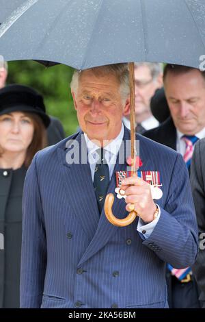 Il Principe di Galles con la Duchessa di Cornovaglia Visita il National War Memorial, Wellington, Nuova Zelanda, mercoledì 04 novembre, 2015. Foto Stock