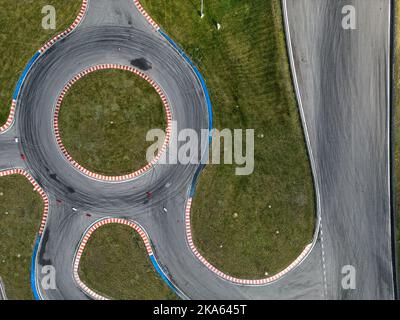 circuito automobilistico di lusso. Fotografia aerea dal drone Foto Stock