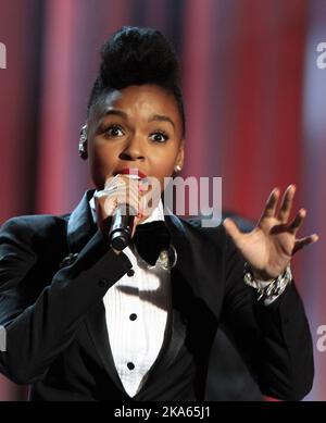 Oslo 20111211. Concerto del Premio Nobel per la pace nella sala di musica Spektrum. Janelle Monae sul palco. Foto: Cornelius Poppe / SCANPIX NORVEGIA Foto Stock