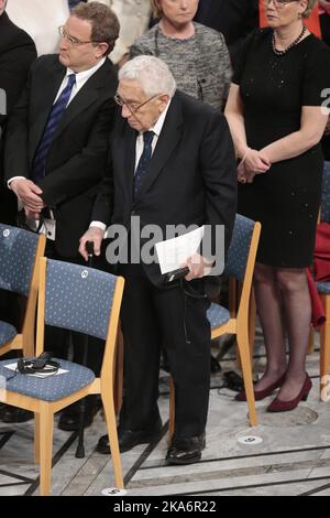 Oslo, Norvegia 20161210. Premio Nobel per la Pace 2016 al Presidente colombiano Juan Manuel Santos. Il Segretario di Stato americano di Forrmer Henry Kissinger durante la cerimonia. Foto: Lise Aaserud / NTB scanpix Foto Stock