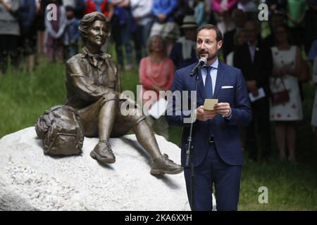 20170704. Regina Sonja di Norvegia 80th° anniversario. La Queen Sonja KunstStall (stalla d'arte) si apre negli antichi edifici del castello nel 80th° compleanno della Regina. Gli edifici si trovano nel Parco del Castello, e non sono stati disponibili al pubblico prima. Foto: Lise Aaserud / NTB scanpix Foto Stock