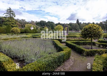 Spanish Garden, Newstead Abbey, Nottinghamshire, Inghilterra, Regno Unito Foto Stock