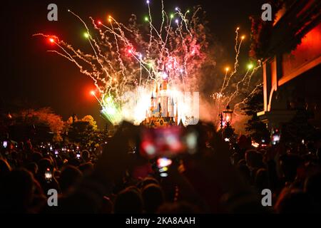 Parigi, Francia. 31st Ott 2022. Le serate Disney Halloween si tengono al Disneyland Park di Chessy, Francia, il 31 ottobre 2022. (Foto di Lionel Urman/Sipa USA) Credit: Sipa USA/Alamy Live News Foto Stock