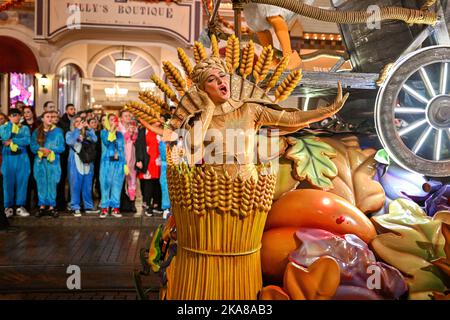 Parigi, Francia. 31st Ott 2022. Le serate Disney Halloween si tengono al Disneyland Park di Chessy, Francia, il 31 ottobre 2022. (Foto di Lionel Urman/Sipa USA) Credit: Sipa USA/Alamy Live News Foto Stock