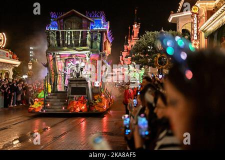 Parigi, Francia. 31st Ott 2022. Le serate Disney Halloween si tengono al Disneyland Park di Chessy, Francia, il 31 ottobre 2022. (Foto di Lionel Urman/Sipa USA) Credit: Sipa USA/Alamy Live News Foto Stock