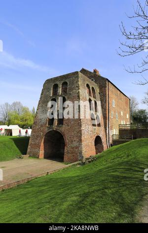 Il Moira Furnace Museum and Country Park, Moira Village, Leicestershire, Inghilterra; UK Moira Furnace è un altoforno di produzione del 19th° secolo Foto Stock