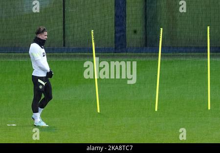 Jack Grealish di Manchester City durante una sessione di allenamento alla City Football Academy di Manchester. Data immagine: Martedì 1 novembre 2022. Foto Stock