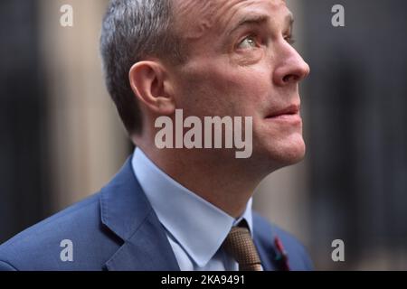 DOMINIC RAAB, vice primo ministro, ad una riunione del gabinetto al 10 di Downing Street Londra. Foto Stock