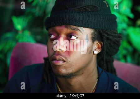 Ritratto di Takeoff da Migos. La famosa cantante rap americana Kirshnik Khari Ball aka YRN decollava di parlare in conferenza stampa. MOSCA - 27, MARZO, 2015 Foto Stock