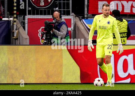 LEVERKUSEN, GERMANIA - 1 NOVEMBRE: Simon Mignolet del Club Brugge KV durante la partita di Gruppo B - UEFA Champions League tra Bayer 04 Leverkusen e Club Brugge KV alla BayArena il 1 novembre 2022 a Leverkusen, Germania (Foto di Joris Verwijst/Orange Pictures) Foto Stock