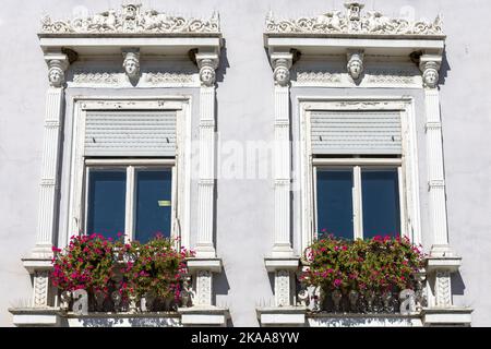 Erste banka, Piazza del Re Tomislav, Trg kralja Tomislava, Samobor, Croazia Foto Stock