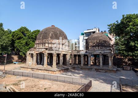 Tomba del sultano Firuz Shah Tughlaq a Delhi Foto Stock