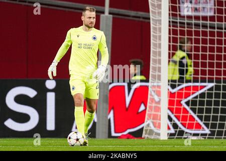 LEVERKUSEN, GERMANIA - 1 NOVEMBRE: Simon Mignolet del Club Brugge KV durante la partita di Gruppo B - UEFA Champions League tra Bayer 04 Leverkusen e Club Brugge KV alla BayArena il 1 novembre 2022 a Leverkusen, Germania (Foto di Joris Verwijst/Orange Pictures) Foto Stock