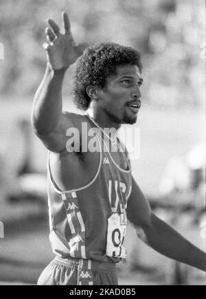 OLYMPIC SUMMERGAMES A LOS ANGELES USA 1984 ROGER KINGDOM USA 110M OSTACOLO Foto Stock