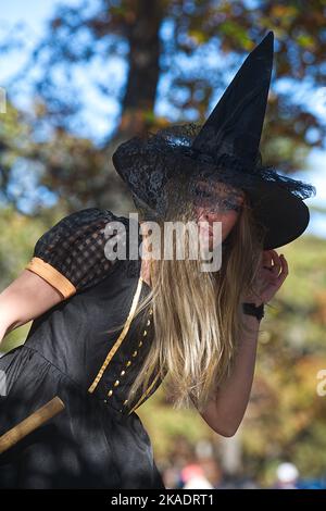 Halloween Hollowalooza per bambini - Johnny Kelly Park, Dennis, Massachusetts, a Cape Cod, USA Foto Stock