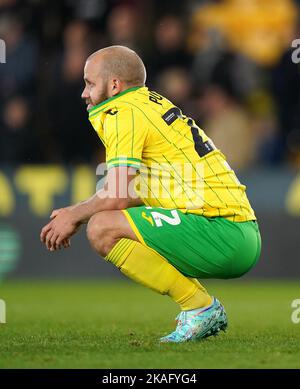 Teemu Pukki di Norwich City sembra sconsolato dopo il fischio finale della partita Sky Bet Championship a Carrow Road, Norwich. Data immagine: Martedì 2 novembre 2022. Foto Stock