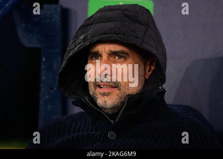Manchester, Regno Unito. 02nd Nov 2022. PEP Guardiola il manager della città di Manchester durante la partita della UEFA Champions League Manchester City vs Siviglia allo stadio Etihad di Manchester, Regno Unito, 2nd novembre 2022 (Photo by Conor Molloy/News Images) a Manchester, Regno Unito, il 11/2/2022. (Foto di Conor Molloy/News Images/Sipa USA) Credit: Sipa USA/Alamy Live News Foto Stock