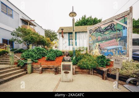 Monterey, California, USA - 31 ottobre 2022. Busto di Kalisa Moore a Cannery Row, Monterey, California Foto Stock