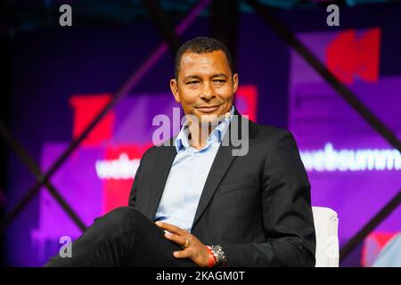 Lisbona, Portogallo. 02nd Nov 2022. Gilberto Silva, vincitore della Coppa del mondo in Brasile, si rivolge al pubblico durante la seconda giornata del Web Summit 2022 a Lisbona. Credit: SOPA Images Limited/Alamy Live News Foto Stock