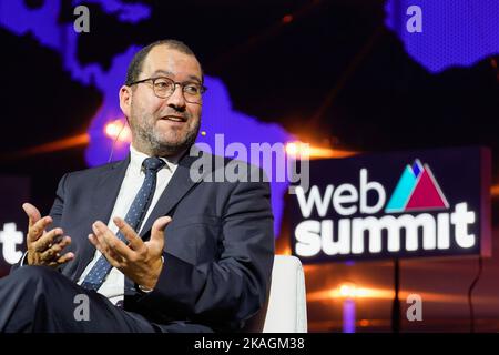 Lisbona, Portogallo. 02nd Nov 2022. Joao Costa, Ministro dell'Istruzione del Governo del Portogallo, si rivolge al pubblico durante il secondo giorno del Web Summit 2022 a Lisbona. Credit: SOPA Images Limited/Alamy Live News Foto Stock