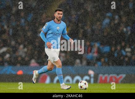 Manchester, Regno Unito. 2nd Nov 2022. Aymeric Laporte di Manchester City durante la partita della UEFA Champions League all'Etihad Stadium, Manchester. Il credito per le immagini dovrebbe essere: Andrew Yates/Sportimage Credit: Sportimage/Alamy Live News Foto Stock