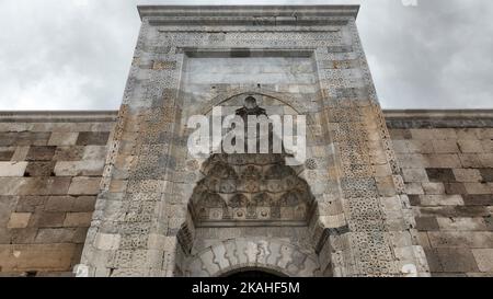 Sultanhani Caravanserai si trova nel distretto di Sultanhani di Aksaray. Caravanserai fu costruita nel periodo Seljuk. Aksaray, Turchia. Foto Stock