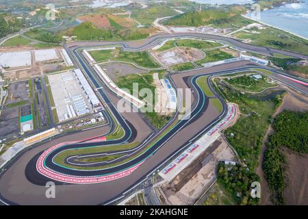 Veduta aerea del circuito Internazionale di Mandalika, Mandalika, Lombok, Nusa Tenggara Occidentale, Indonesia Foto Stock