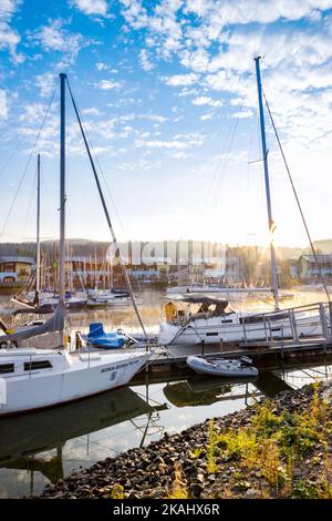 Marina resort, Lipno nad Vltavou, Lippenka prehrada, Jizni Cechy, Ceska republika / Marina resort, Lipno nad Vltavou città, lago di Lipno, repubblica Ceca Foto Stock