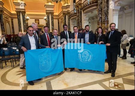 Cerimonia chiusura istituzionale di San Sebastian capitale europea della cultura-DSS2016EU e atto di tappa simbolica della testimonianza ad Aarhus (Danimarca) e Paphos (Cipro) a San Sebastian (Spagna), il 12 dicembre 2016. San Sebastian in Spagna e Wroclaw in Polonia erano le capitali culturali del 2016, mentre Aarhus in Danimarca e Paphos a Cipro condivideranno il titolo nel 2017. (Foto di Jose Ignacio Unanue/NurPhoto) *** Please use Credit from Credit Field *** Foto Stock