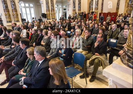 Cerimonia chiusura istituzionale di San Sebastian capitale europea della cultura-DSS2016EU e atto di tappa simbolica della testimonianza ad Aarhus (Danimarca) e Paphos (Cipro) a San Sebastian (Spagna), il 12 dicembre 2016. San Sebastian in Spagna e Wroclaw in Polonia erano le capitali culturali del 2016, mentre Aarhus in Danimarca e Paphos a Cipro condivideranno il titolo nel 2017. (Foto di Jose Ignacio Unanue/NurPhoto) *** Please use Credit from Credit Field *** Foto Stock