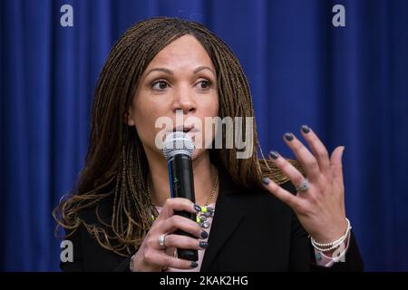 Nell'Auditorium di South Court dell'Eisenhower Executive Office Building della Casa Bianca di Washington DC, il 16 dicembre 2016, Melissa Harris-Perry, Editor-at-Large, ELLE Magazine, ha partecipato a: Â“una poltrona con lezioni, leadership e eredità ELLE: Il viaggio verso l'opportunità per allÂ”. (Foto di Cheriss May/NurPhoto) *** Please use Credit from Credit Field *** Foto Stock