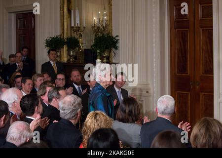 Martedì 31 gennaio, la vedova di Justice Antonin Scalia, Maureen, è riconosciuta dal presidente degli Stati Uniti Donald Trump, nella stanza orientale della Casa Bianca. (Foto di Cheriss May/NurPhoto) *** Please use Credit from Credit Field *** Foto Stock