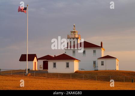 WATCH HILL, RI -5 MAR 2022- Vista della Watch Hill Light, un faro storico a Westerly, Rhode Island, Stati Uniti. Foto Stock