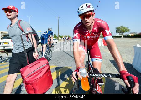 Alexander KRISTOFF del TEAM KATUSHA ALPECIN, raffigurato subito dopo aver vinto la fase di apertura, a 176,5 km da al Sawadi Beach al Naseem Park, del tour ciclistico 2017 di Oman. Martedì 14 febbraio 2017 a Mascate, Oman. Foto di Artur Widak *** si prega di utilizzare credito da campo di credito *** Foto Stock